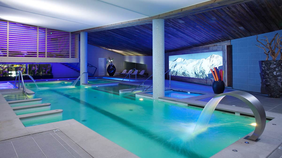 Le-Chabichou-Courchevel-01
