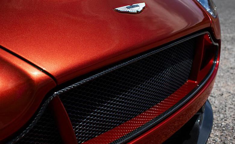 Aston Martin Introduces the 2015 V12 Vantage S Roadster 8