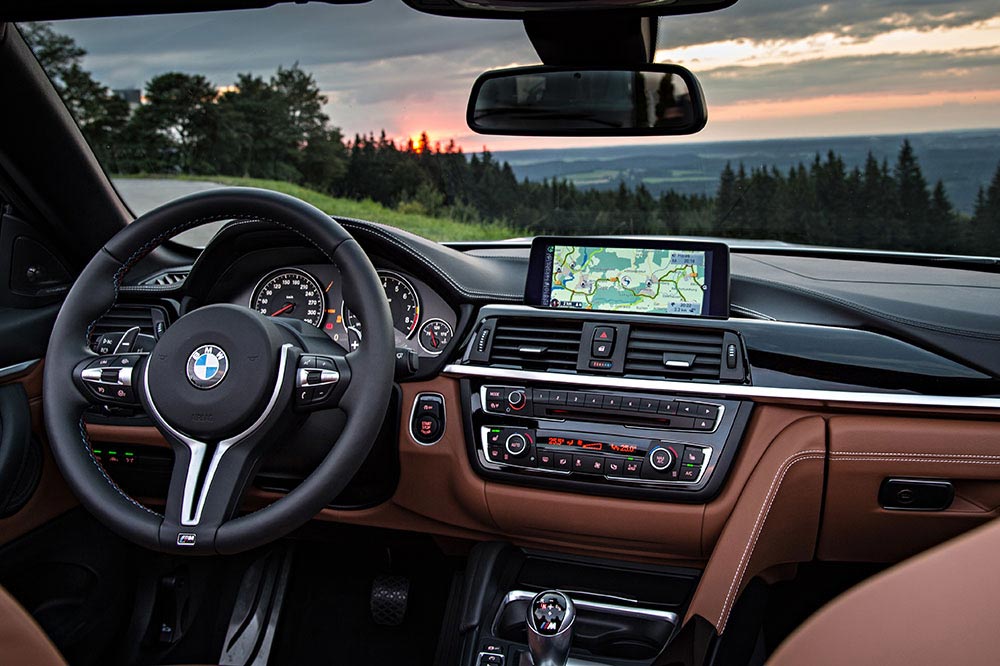 The all new BMW M4 Convertible 9