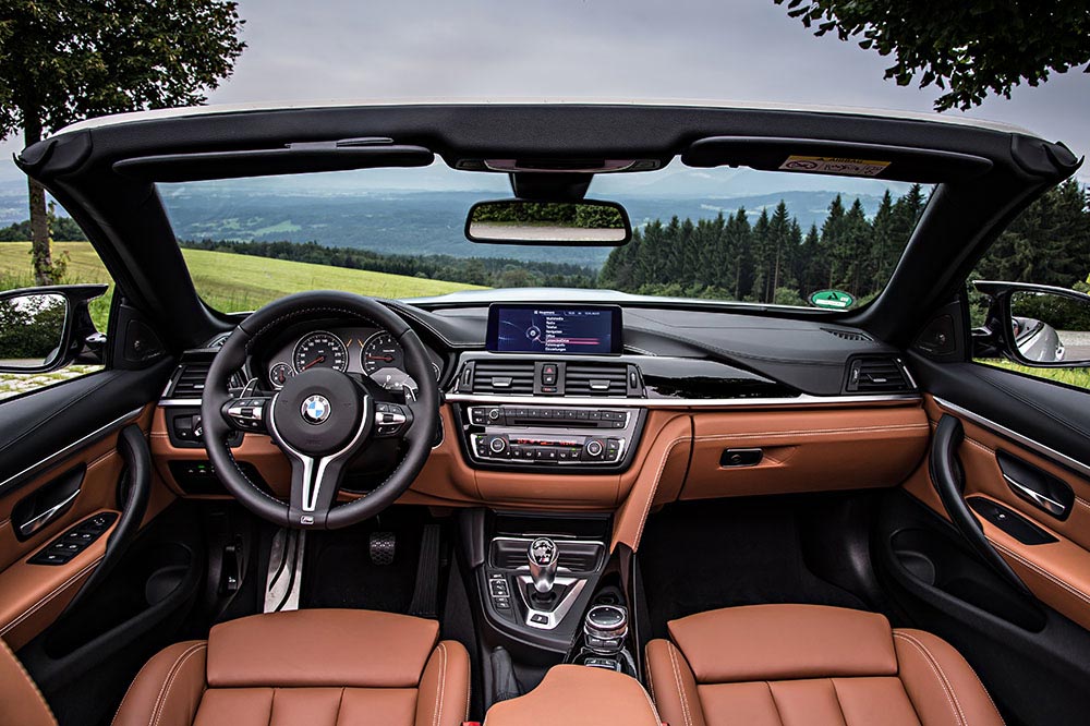 The all new BMW M4 Convertible 10