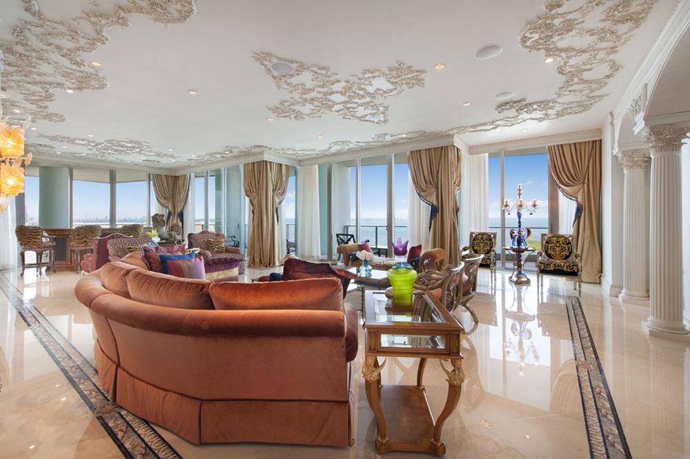 Grovenor House 2627 S Bayshore Drive 4