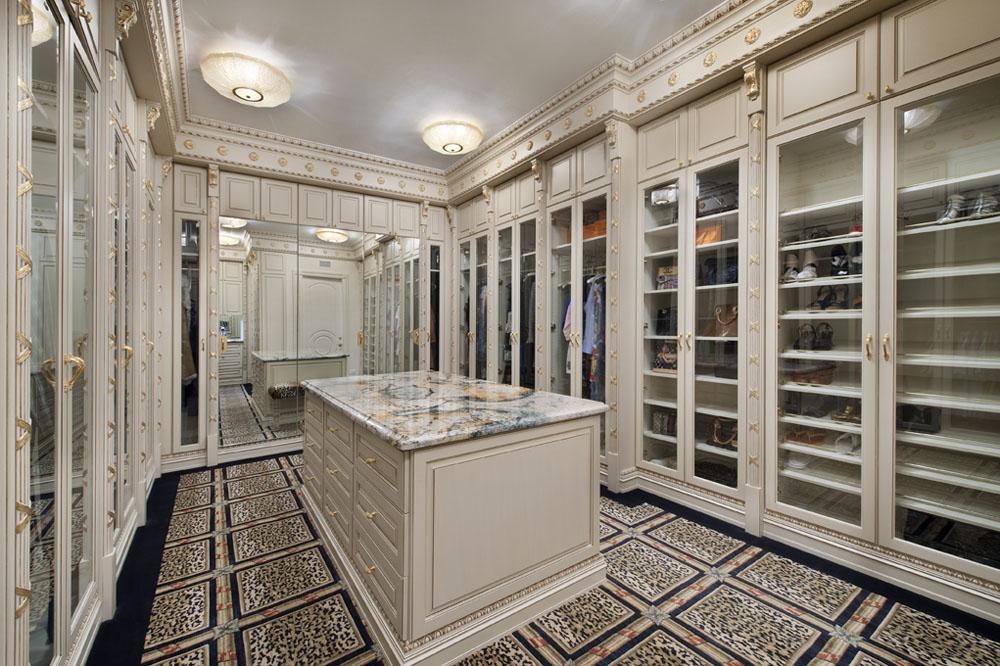 Grovenor House 2627 S Bayshore Drive 17