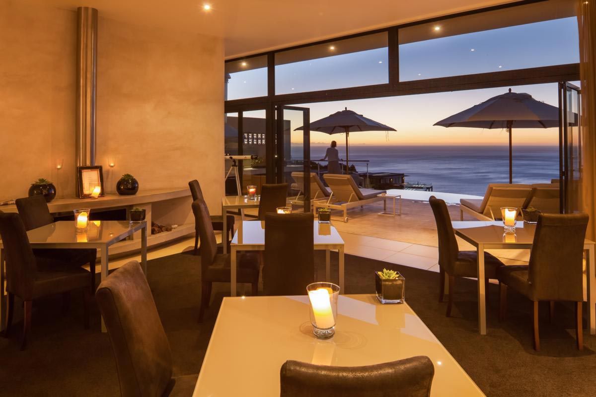 52 De Wet Private Hotel in Cape Town 2