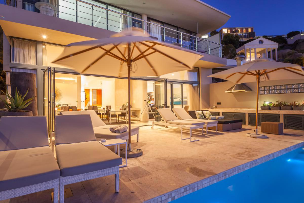 52 De Wet Private Hotel in Cape Town 3