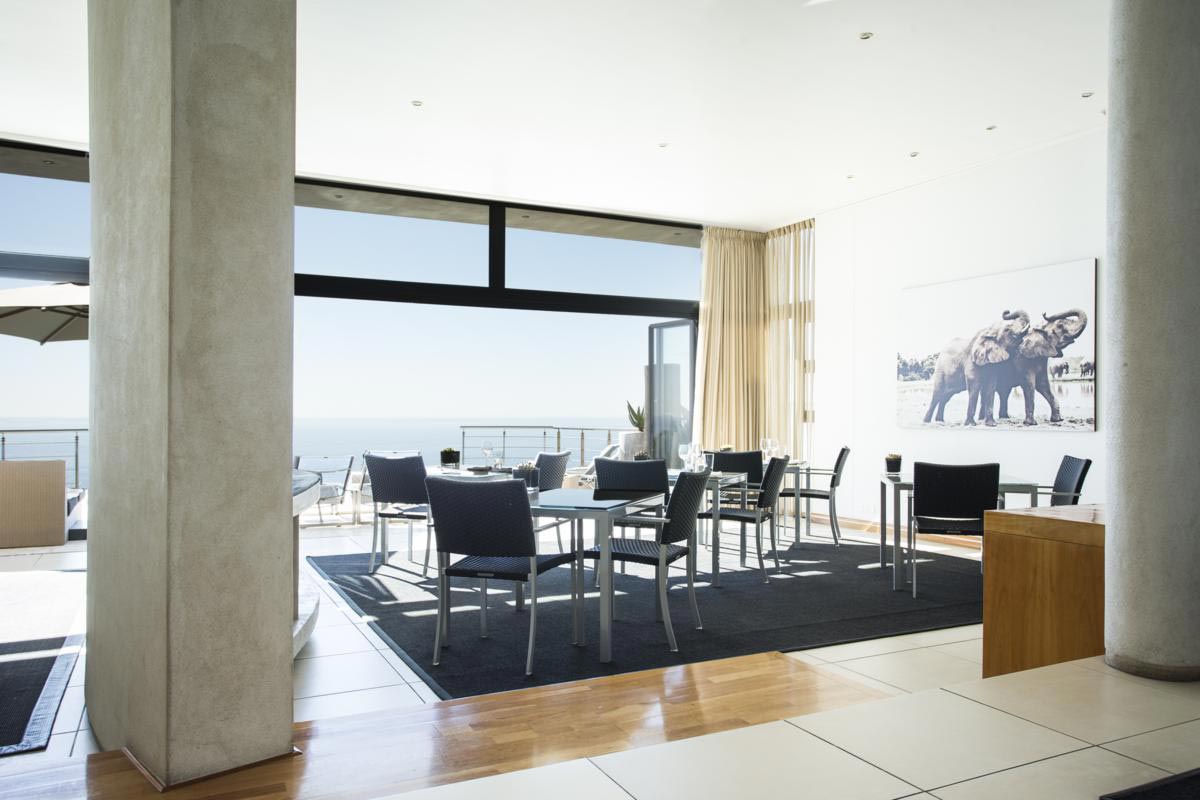 52 De Wet Private Hotel in Cape Town 4
