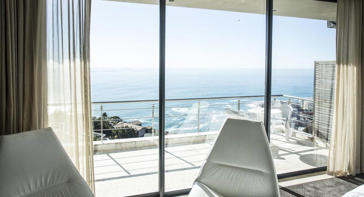 52 De Wet Private Hotel in Cape Town 6