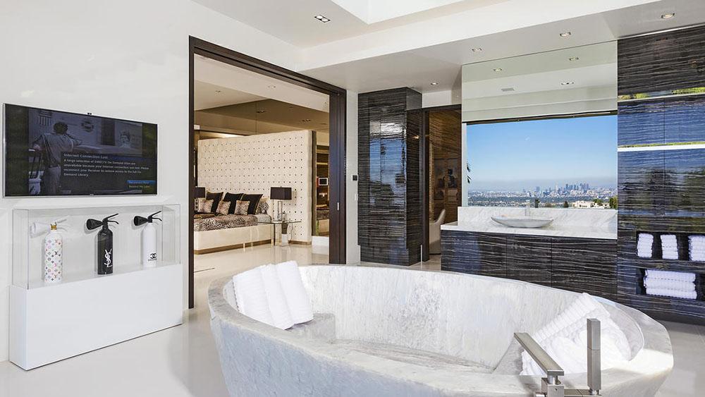 Beyonce and Jay Z Consider Buying L.A. Property for $85 Million 5