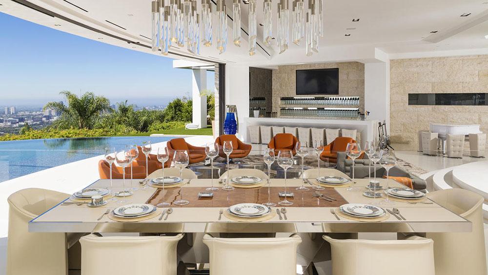 Beyonce and Jay Z Consider Buying L.A. Property for $85 Million 8
