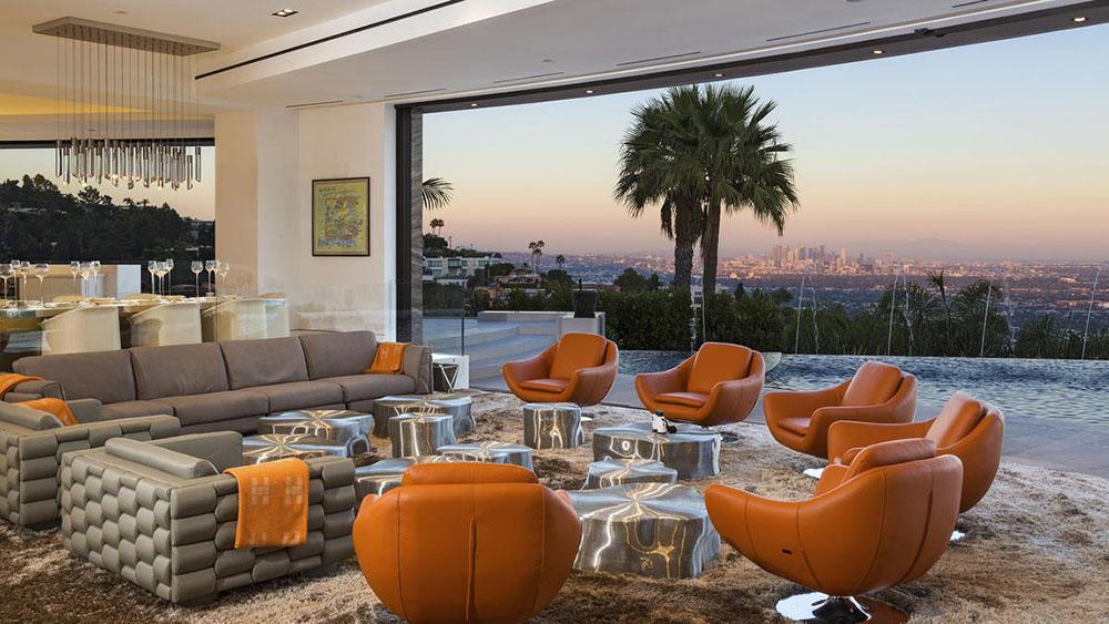 Beyonce and Jay Z Consider Buying L.A. Property for $85 Million 16