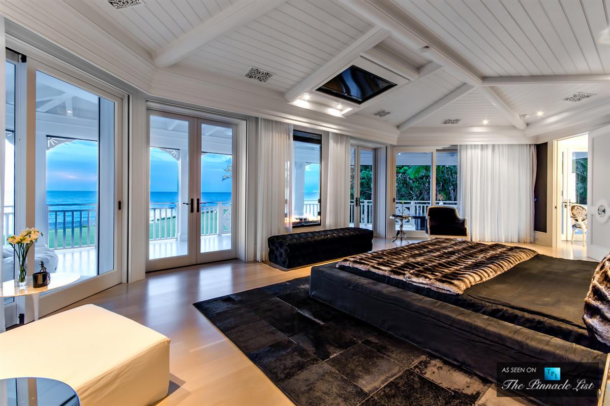 A Closer Look at Celine Dion’s Jupiter Island Mansion 6