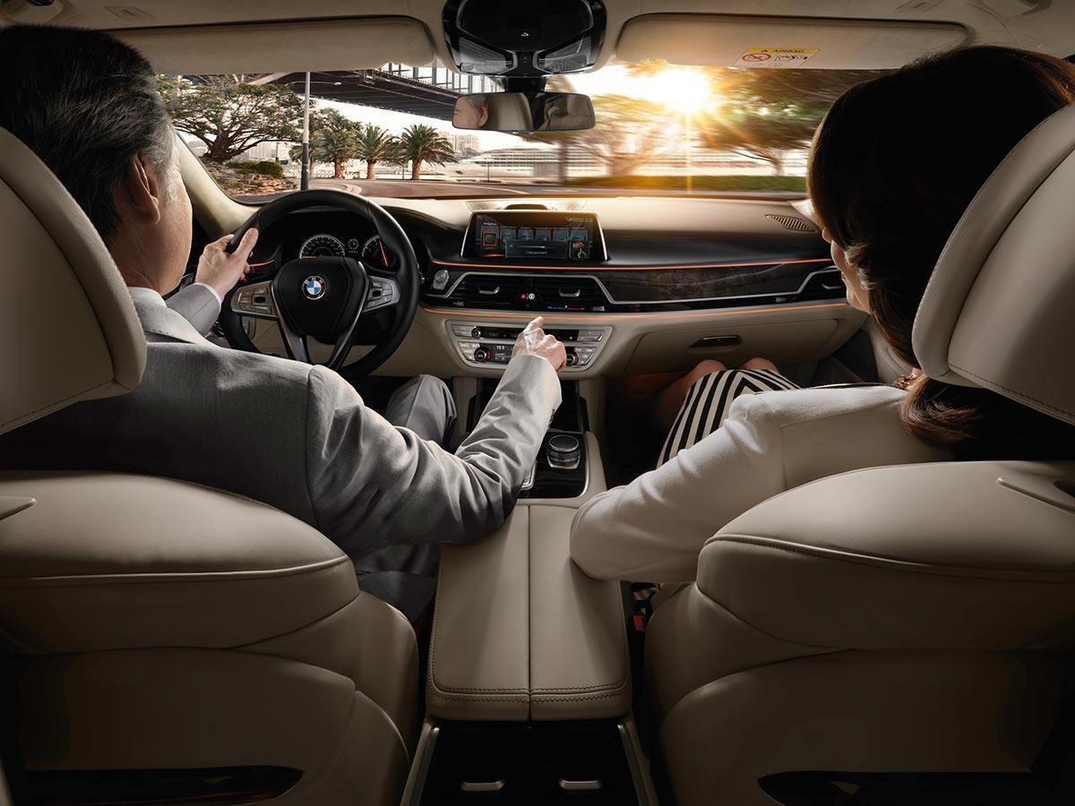 Luxuriöses Fahre: Die neue BMW 7er Reihe 14