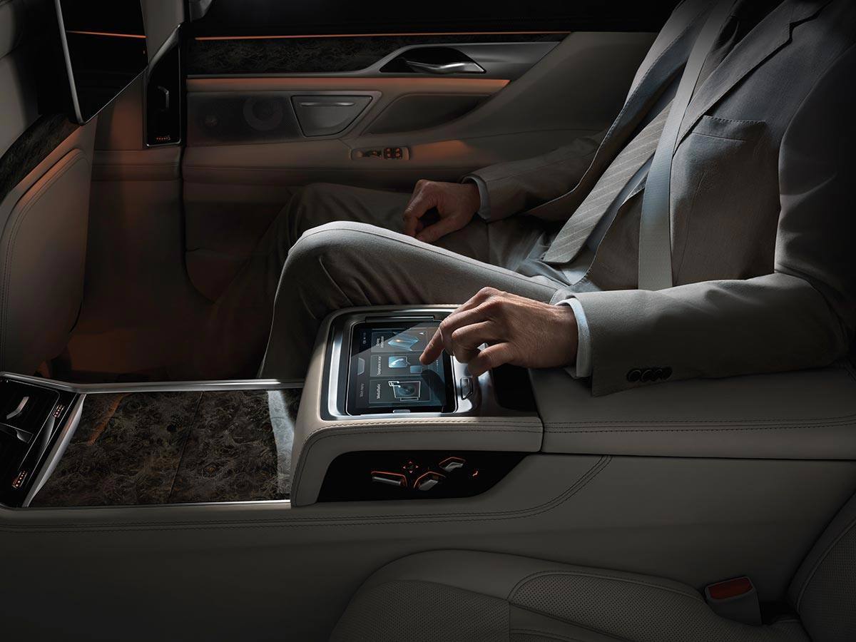 Luxuriöses Fahre: Die neue BMW 7er Reihe 17