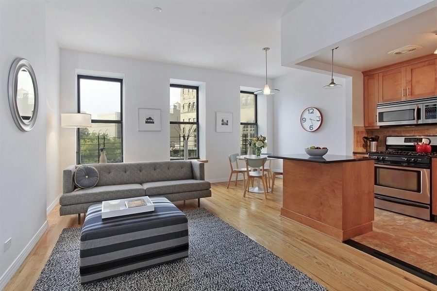 Apartment at Jay Z’s 560 State St. House for Sale 3