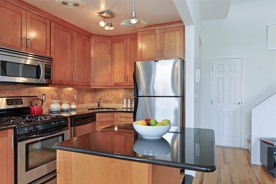 Apartment at Jay Z’s 560 State St. House for Sale 5