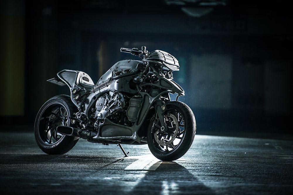 BMW Motorrad präsentiert Ignite Straight Six Project 10