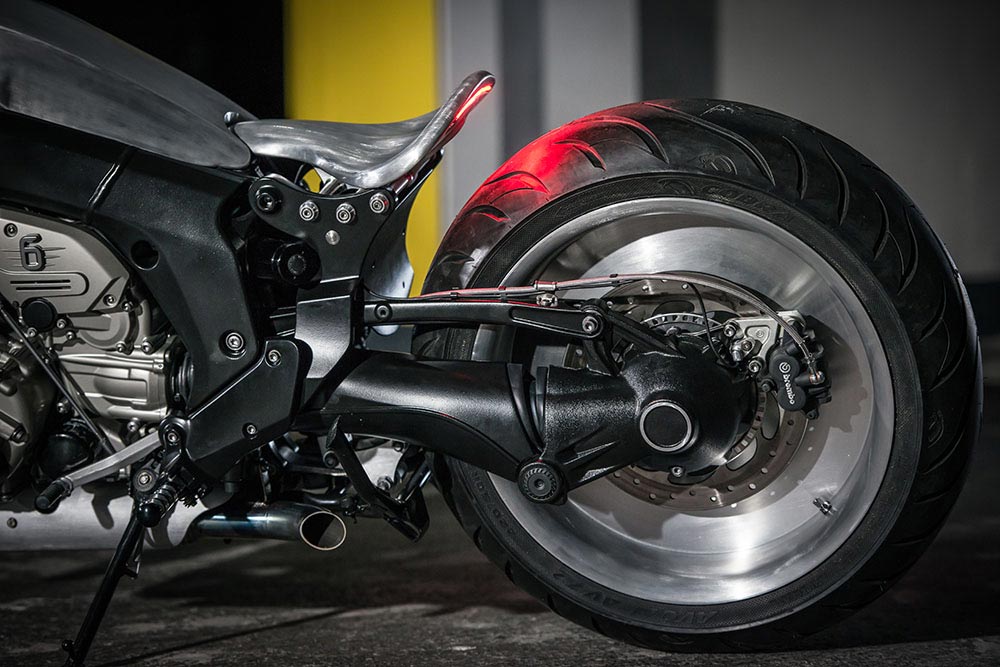 BMW Motorrad präsentiert Ignite Straight Six Project 21