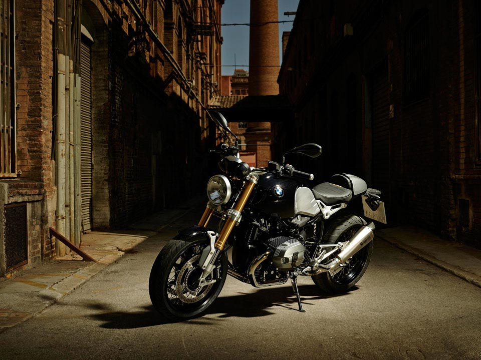 The essence of 90 thrilling years of BMW Motorrad: BMW R nineT 4