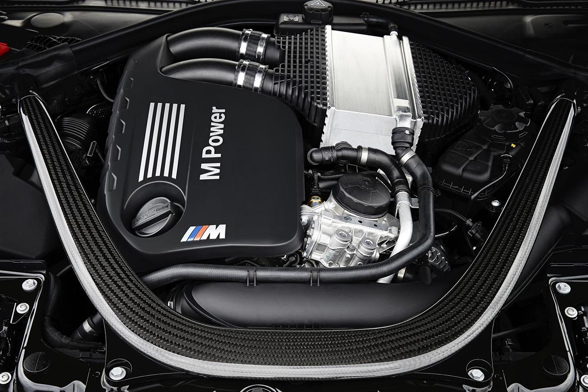 BMW enthüllt das neue M4 Cabrio 6
