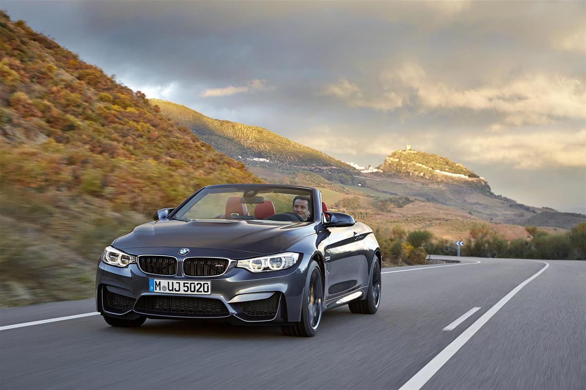 BMW enthüllt das neue M4 Cabrio 11