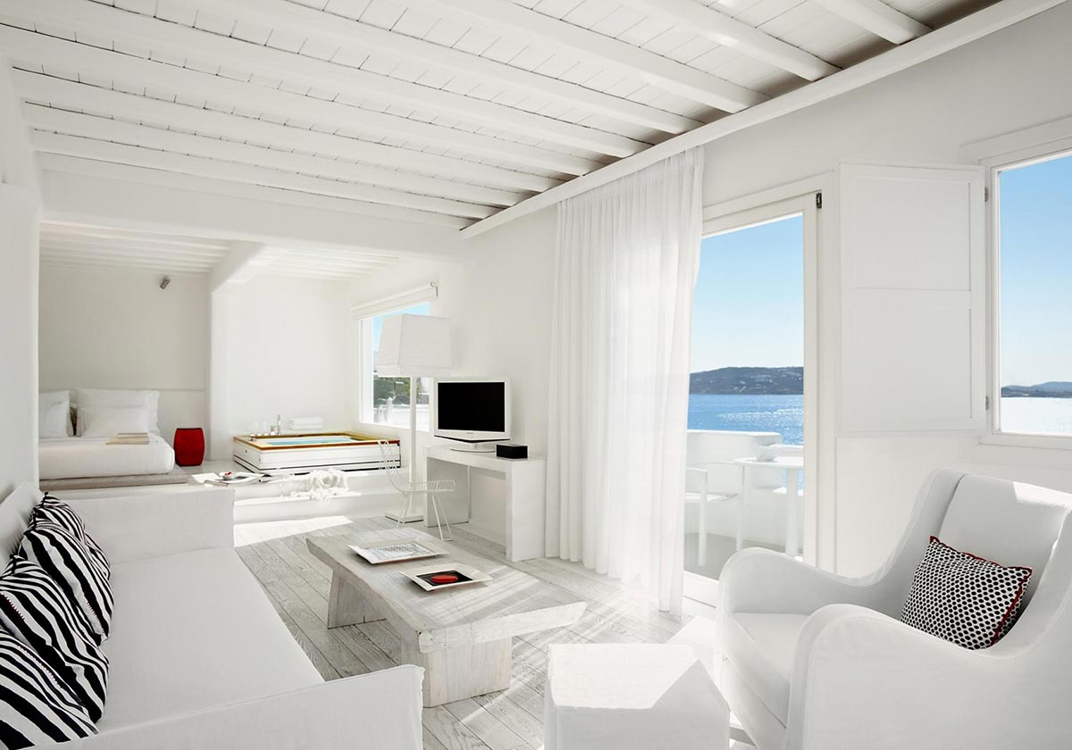 The luxurious Cavo Tagoo in Mykonos 2