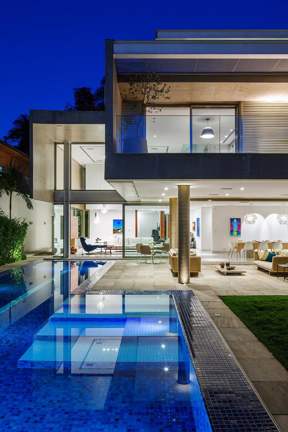 Die moderne MG Residence von Reinach Mendonça Arquitetos Associados 14