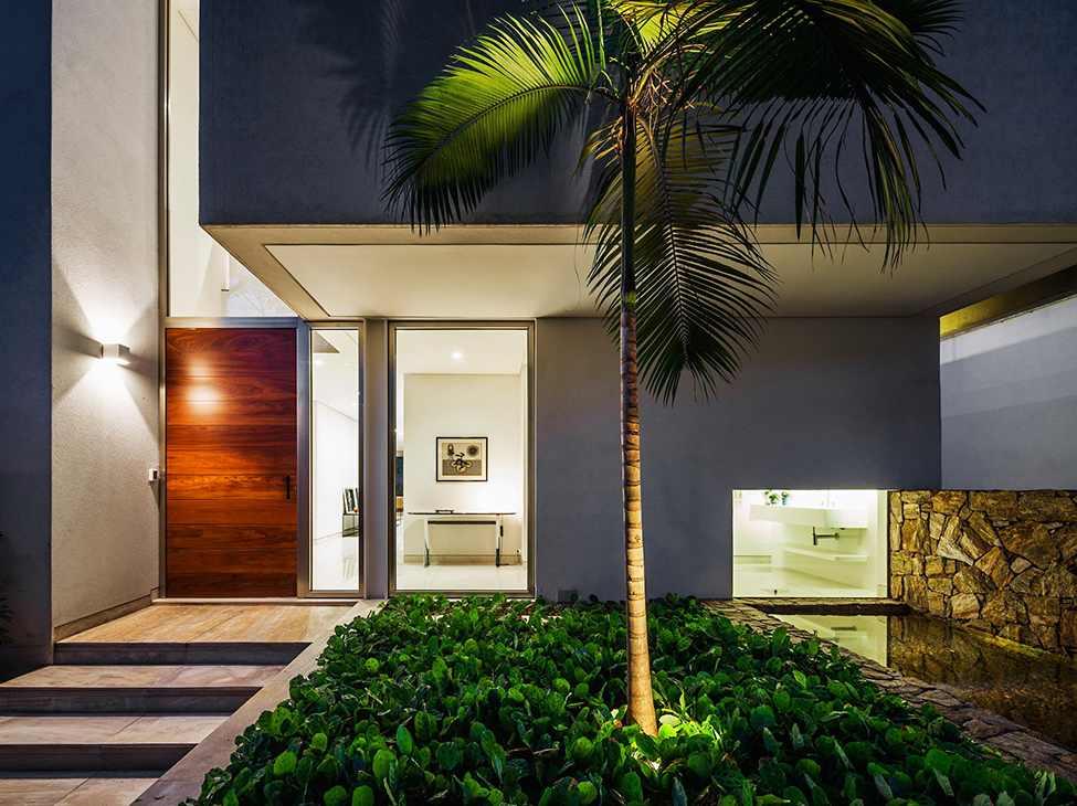 Die moderne MG Residence von Reinach Mendonça Arquitetos Associados 11