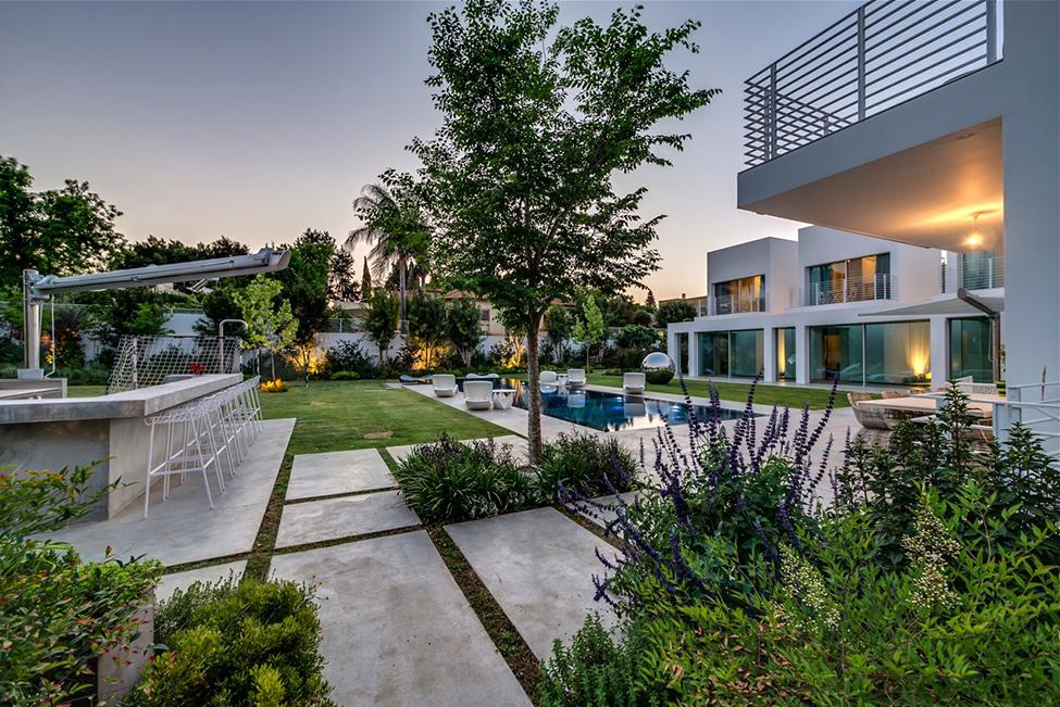 Cubes Villa by Nestor Sandbank 8