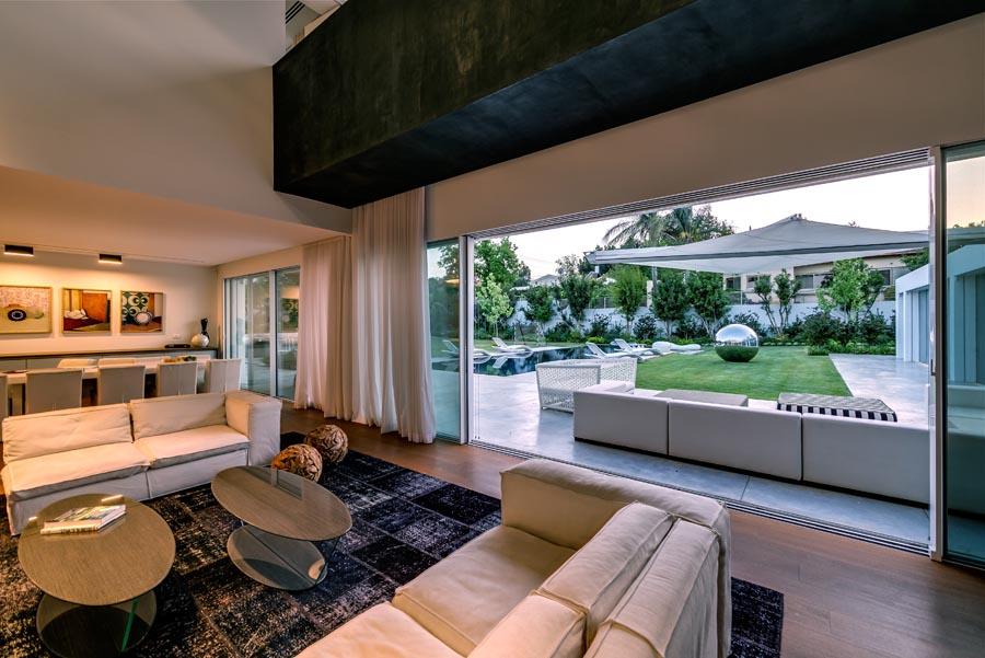 Cubes Villa by Nestor Sandbank 10