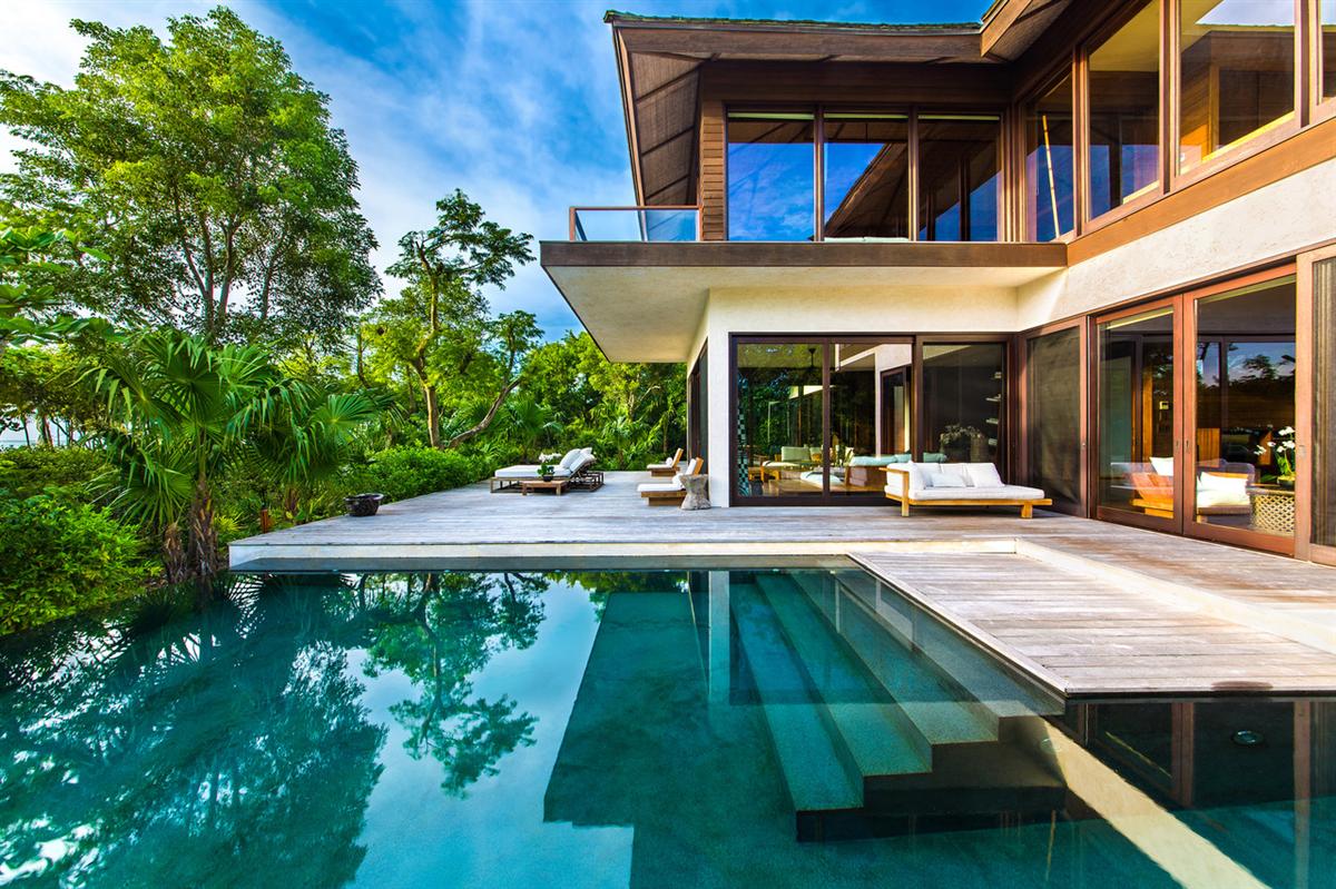 Donna Karan sells her $39 Million Dollar Retreat 5