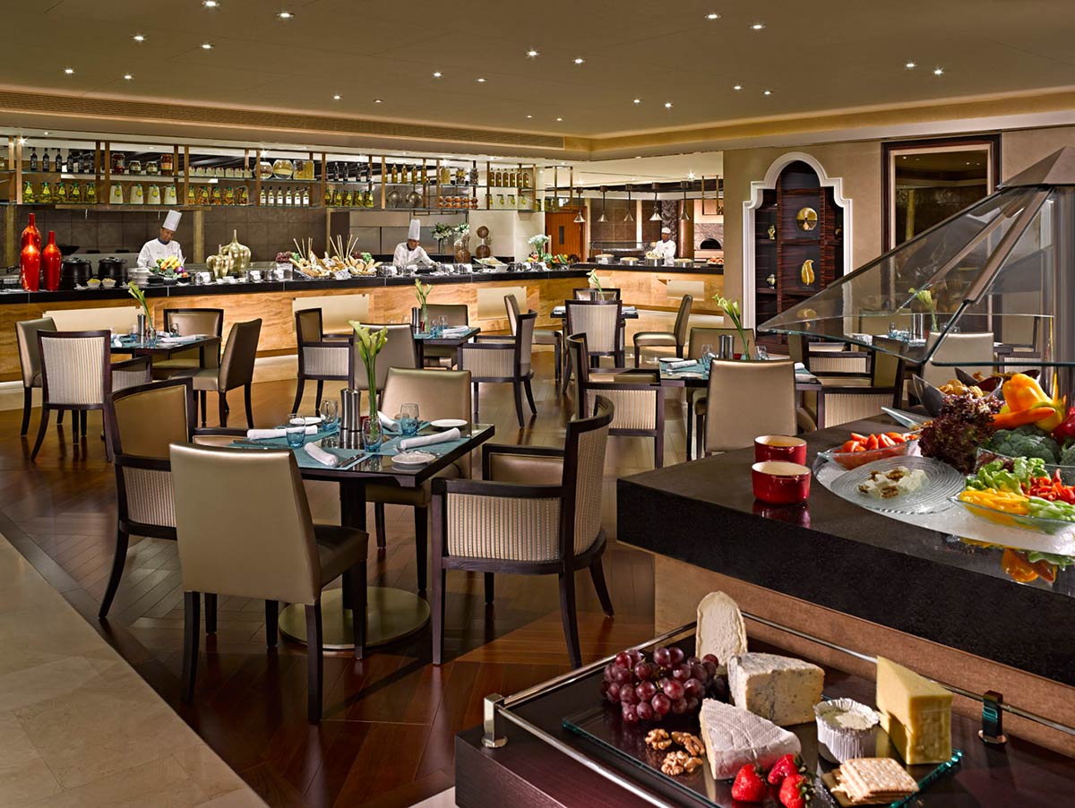 Five Star Dusit Thani x Abu Dhabi 7