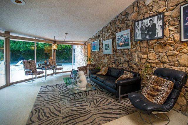 Elvis Presleys Palm Springs Honeymoon Anwesen steht zum Verkauf 7