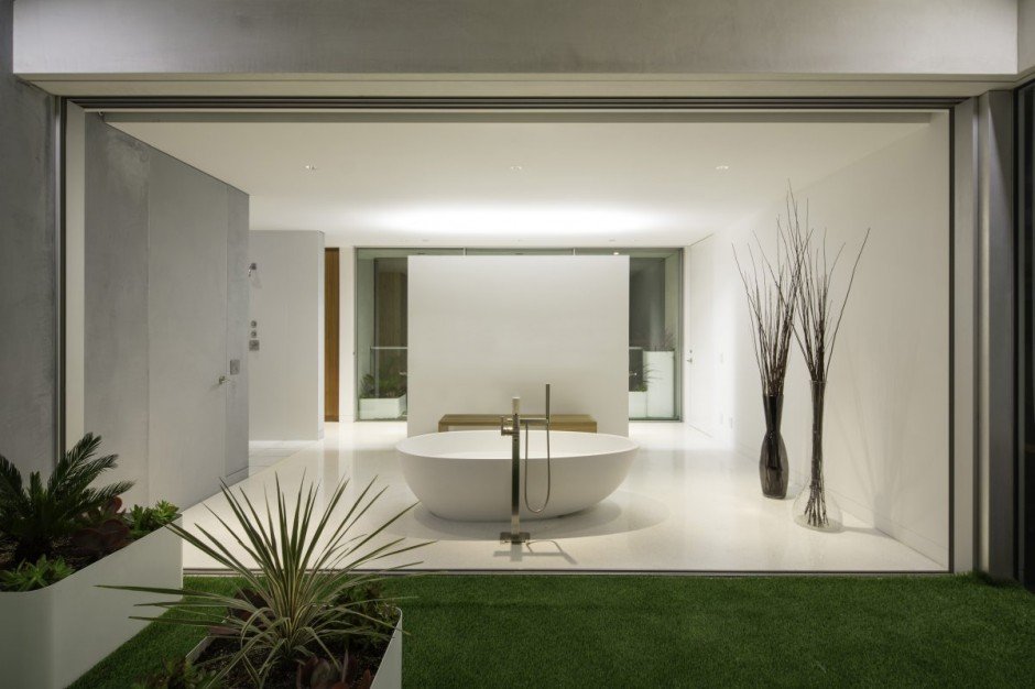 Flip Flop House by architect Dan Brunn 7