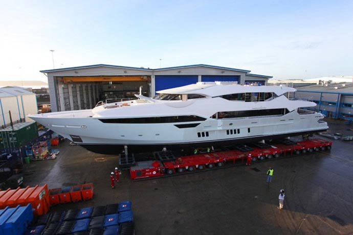 Formula 1 Mogul Eddie Jordan’s $53 Million Super Yacht 5