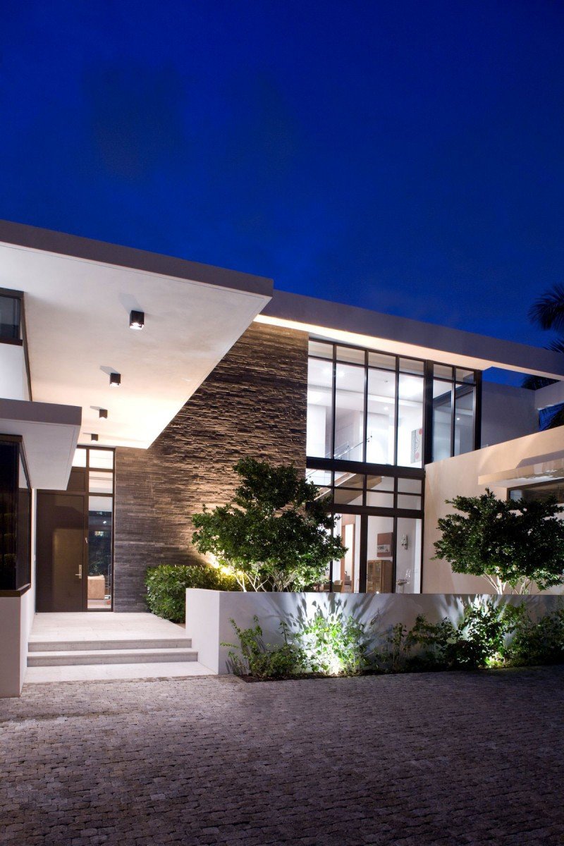 Franco Residence by KZ Architecture-01
