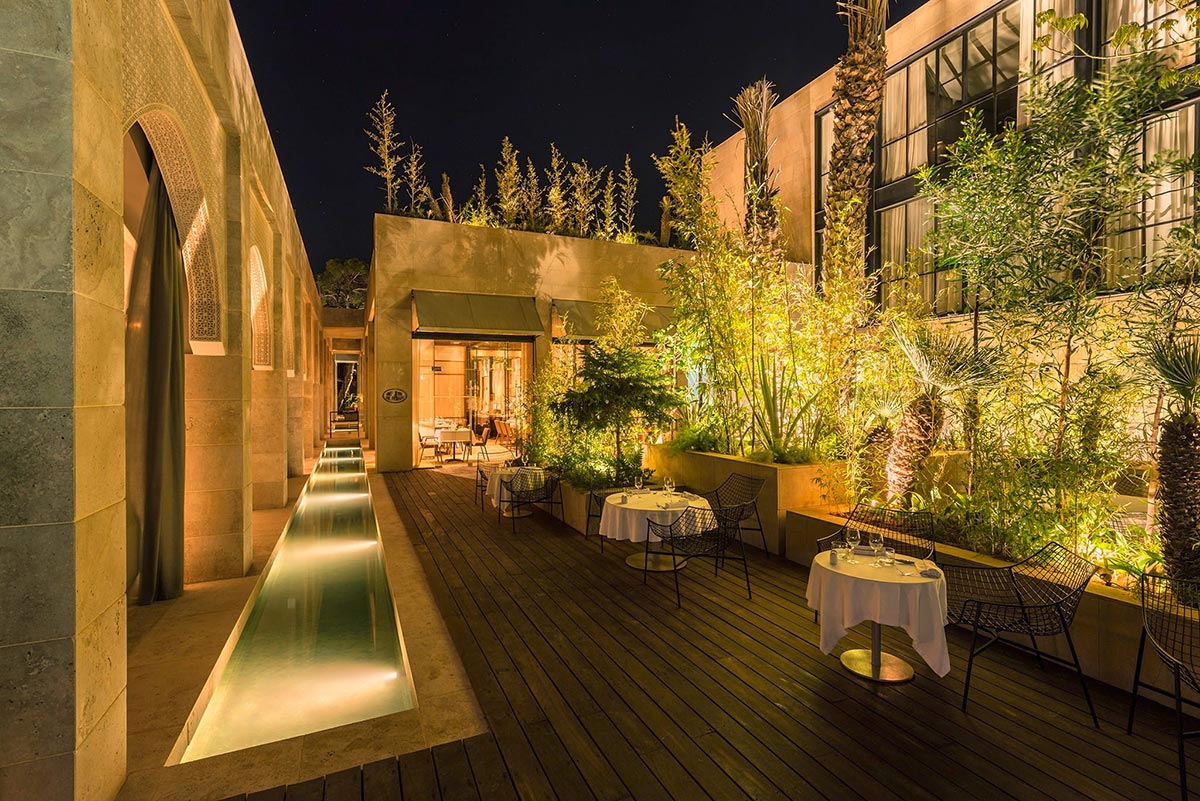 Traditional and contemporary: The Hotel Sahrai Morocco 23
