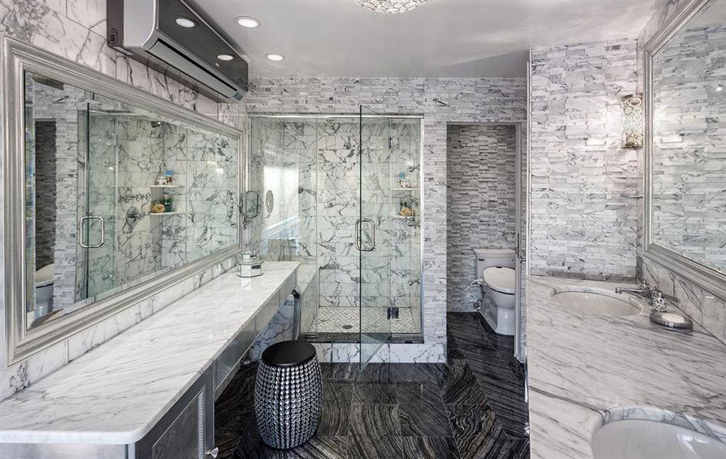 Inside Frank Sinatras NYC Penthouse 6