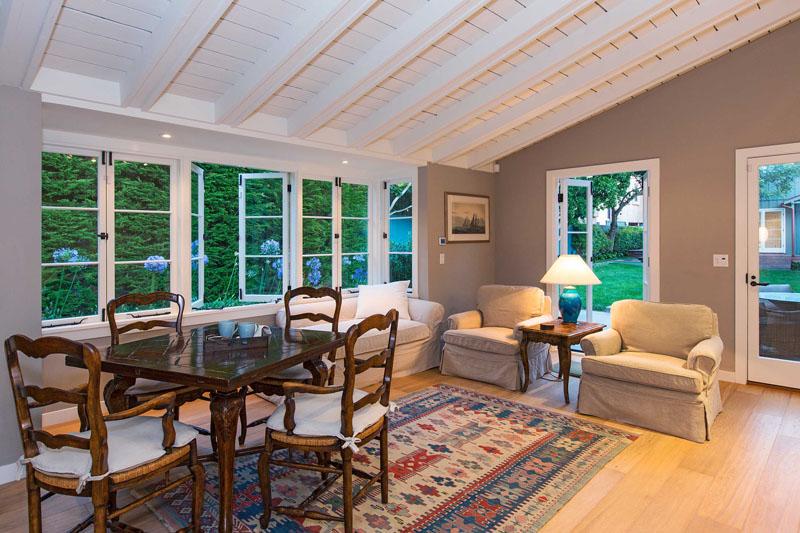 Inside Leonardo DiCaprio’s $17.35 Million Malibu Beach House 8