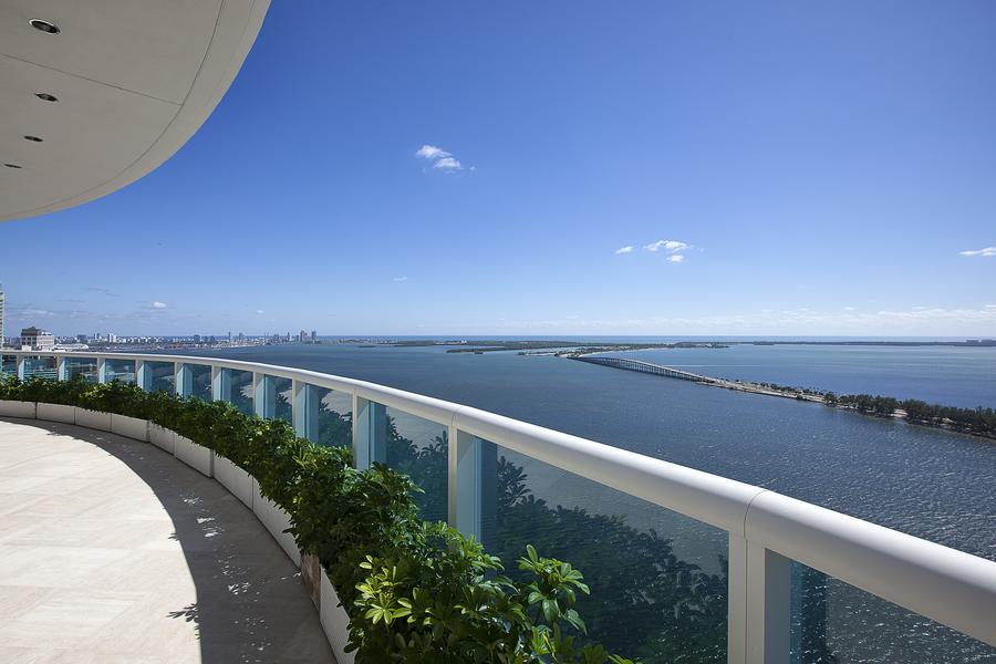 Pharrell Williams' Miami Penthouse 03