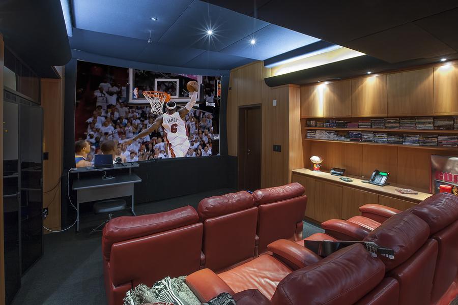 Pharrell Williams' Miami Penthouse 07