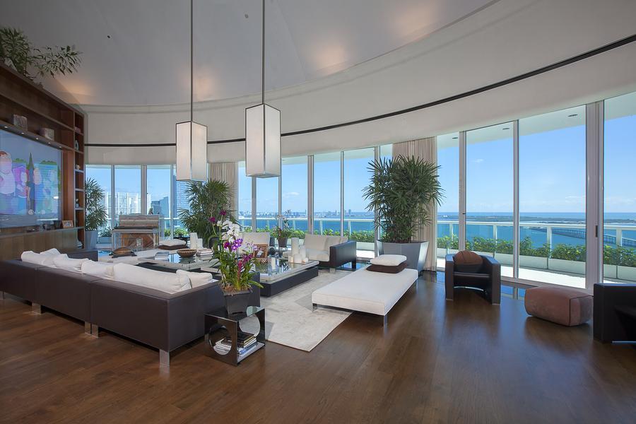 Pharrell Williams' Miami Penthouse 12