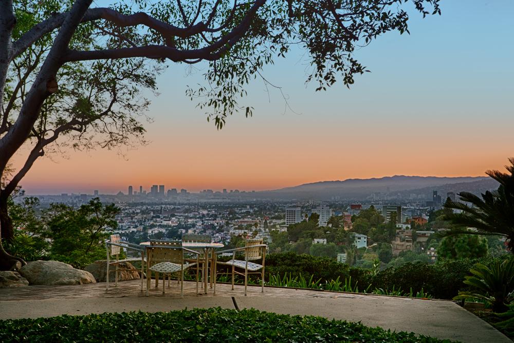L.A. Silvertop House Designed by John Lautner for Sale 3