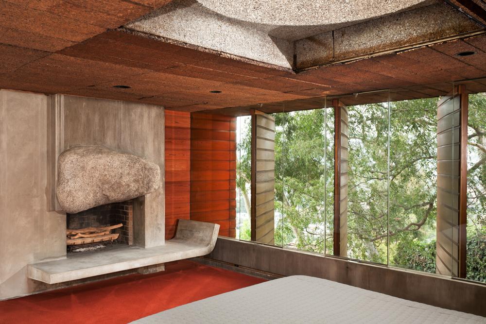L.A. Silvertop House Designed by John Lautner for Sale 8