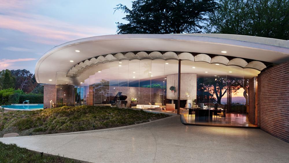 L.A. Silvertop House Designed by John Lautner for Sale 1