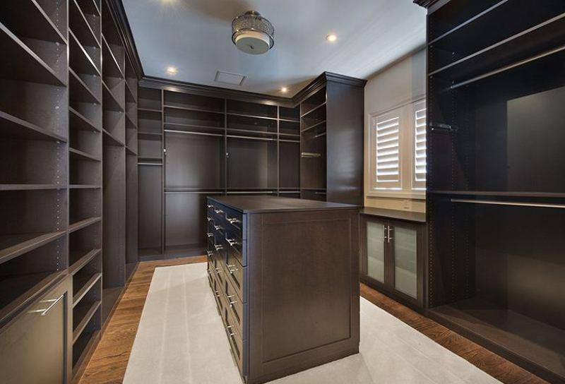 LeBron James sells his $17 Million Dollar Waterfront Mansion in Miami 22
