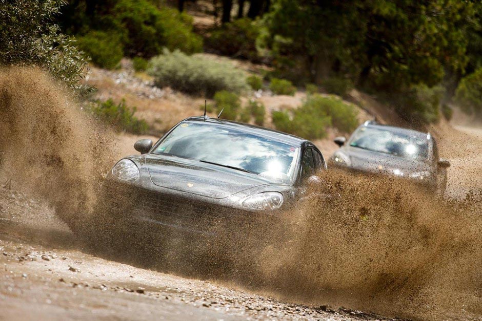 The brand new Porsce SUV: Macan 7