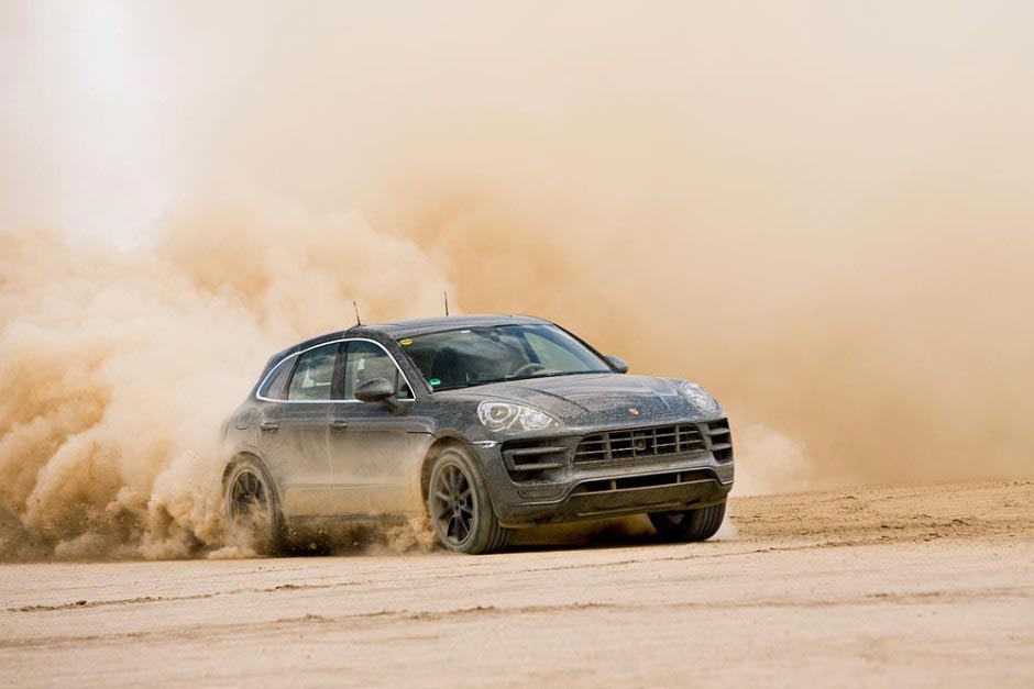 The brand new Porsce SUV: Macan 10