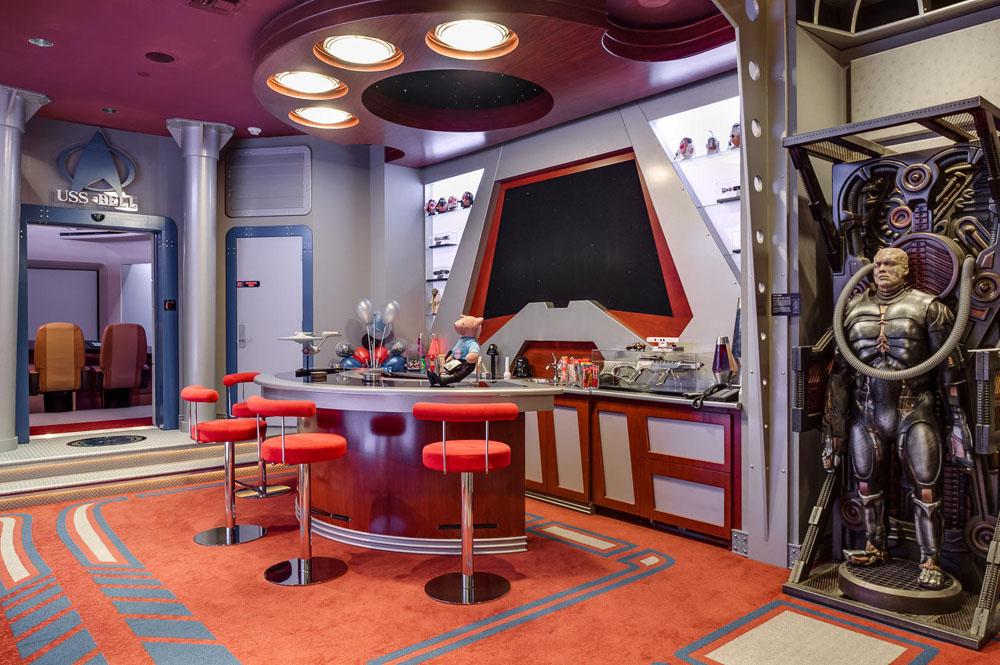 Former FriendFinder CEO Marc Bell Selling his $35 Million Mansion 13