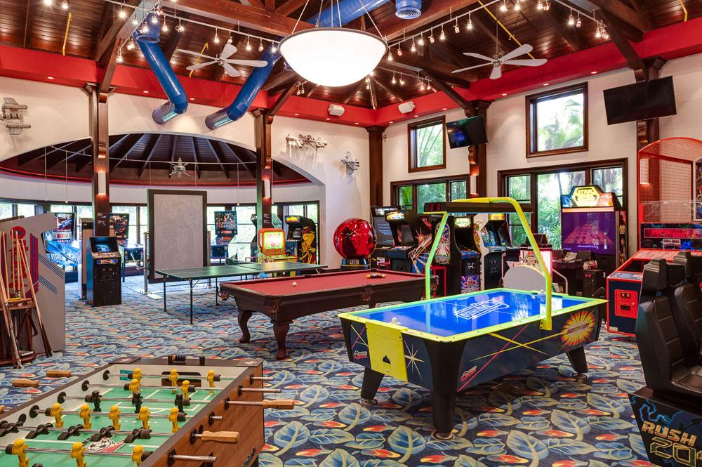 Former FriendFinder CEO Marc Bell Selling his $35 Million Mansion 19