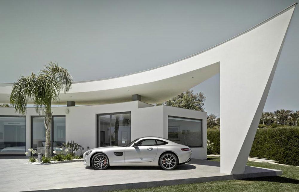 The Mercedes-AMG GT Designo Iridium Silver Magno 3