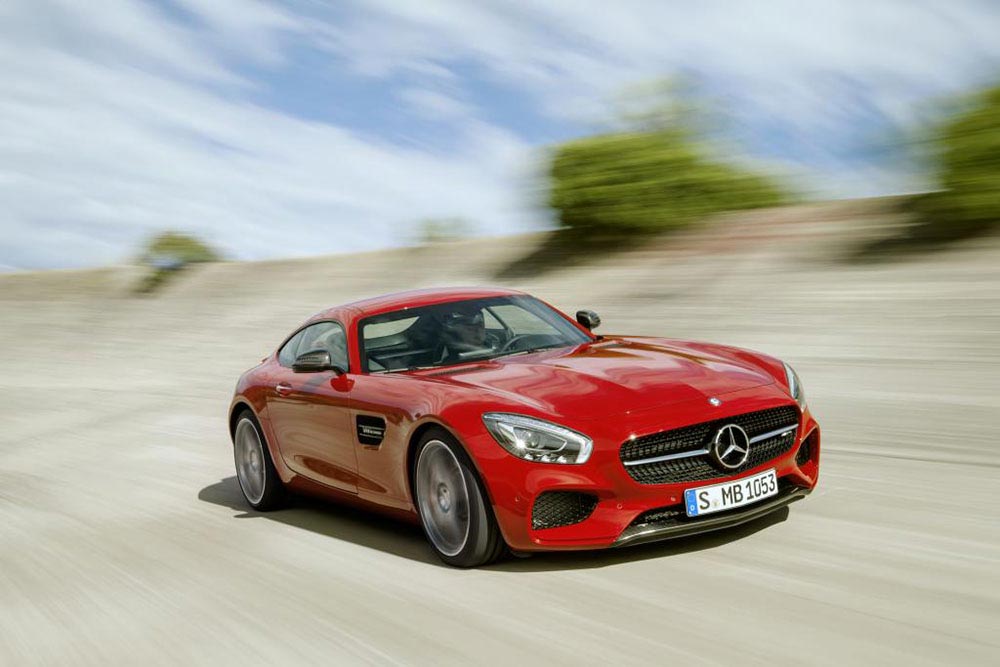 Schöne Proportionen: Der Mercedes-AMG GT x Fire Opal 1